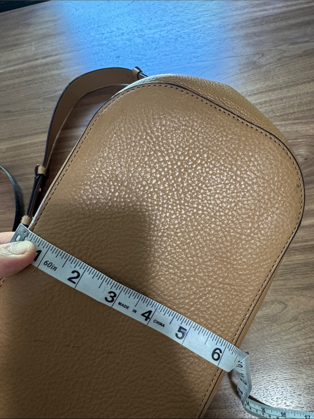 Henri Bendel bag - Picture 11 of 16